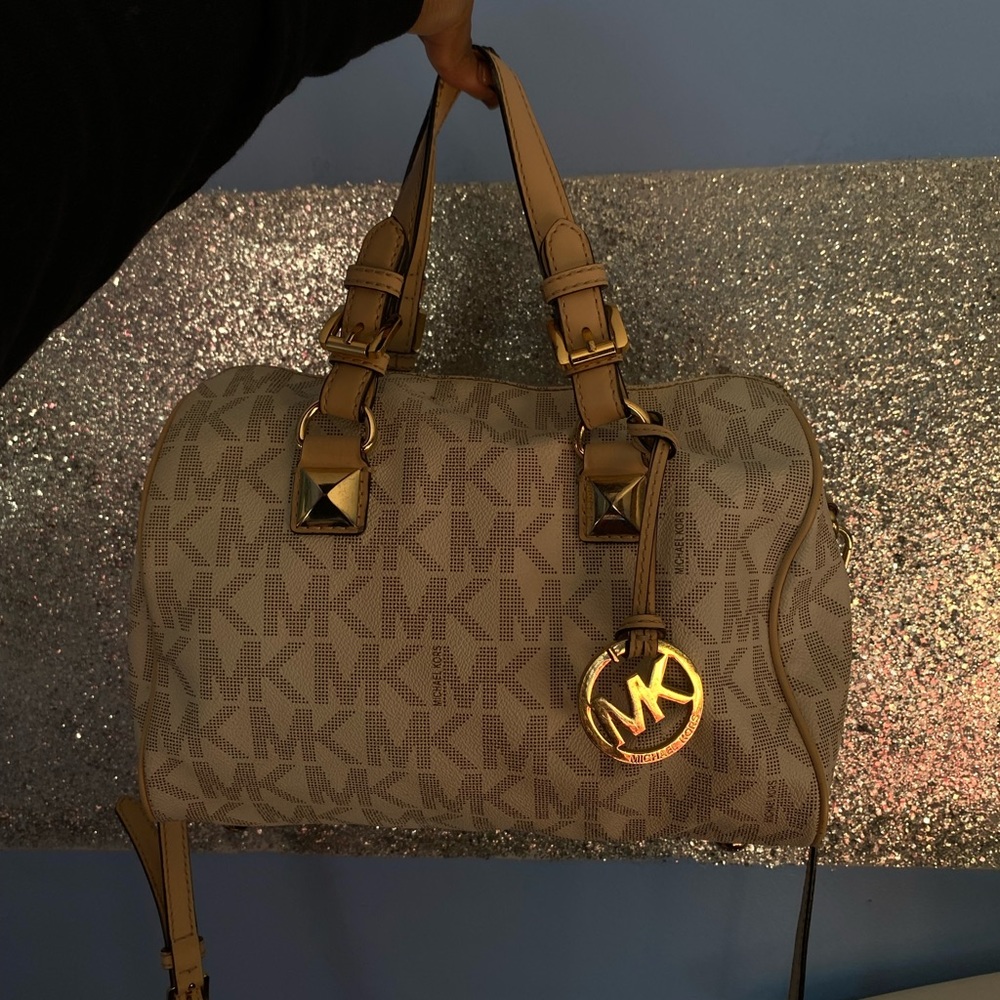 Michael Kors Tote